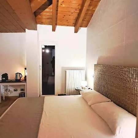 Cerlino's 3*