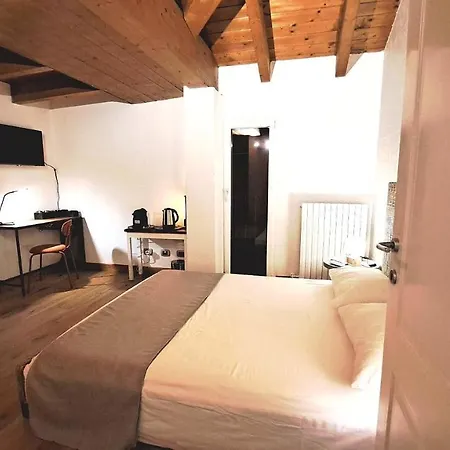 Cerlino's Bed & Breakfast 3*