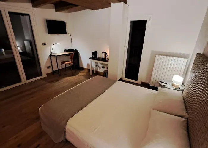 Bed & Breakfast Cerlino's 3*